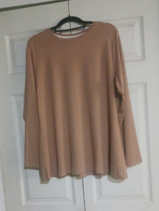 Isaac Mizrahi Tops - Isaac Mizrahi Essentials Long-Sleeve Crew Swing Tee in Camel Brown